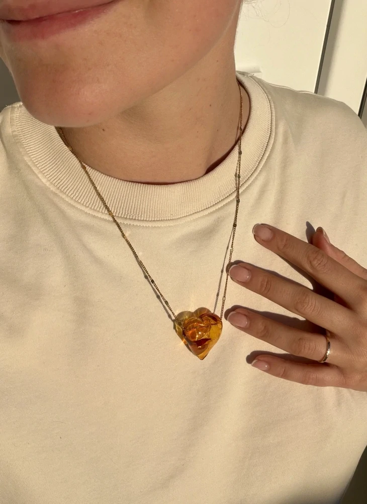 Lovestory chain